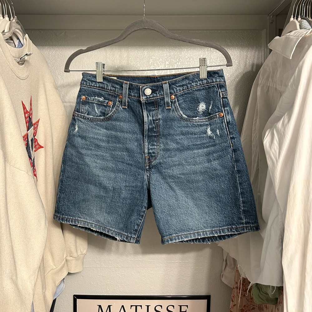 Levi’s 501 Mid Thigh Shorts